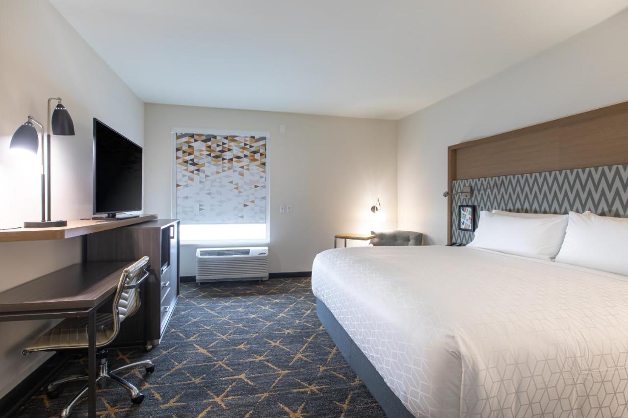 Holiday Inn Greenville - Woodruff Road By Ihg Kültér fotó