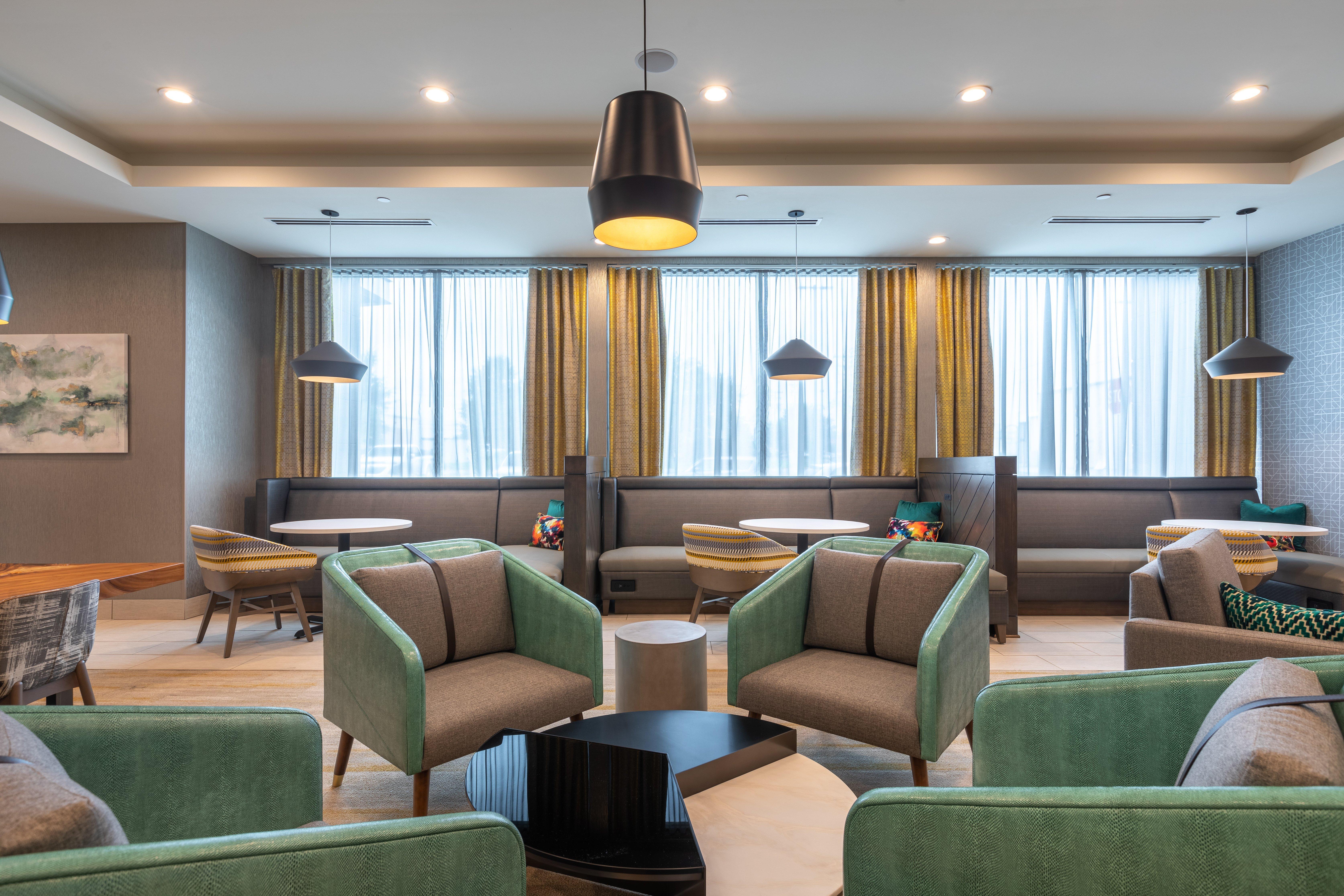 Holiday Inn Greenville - Woodruff Road By Ihg Kültér fotó