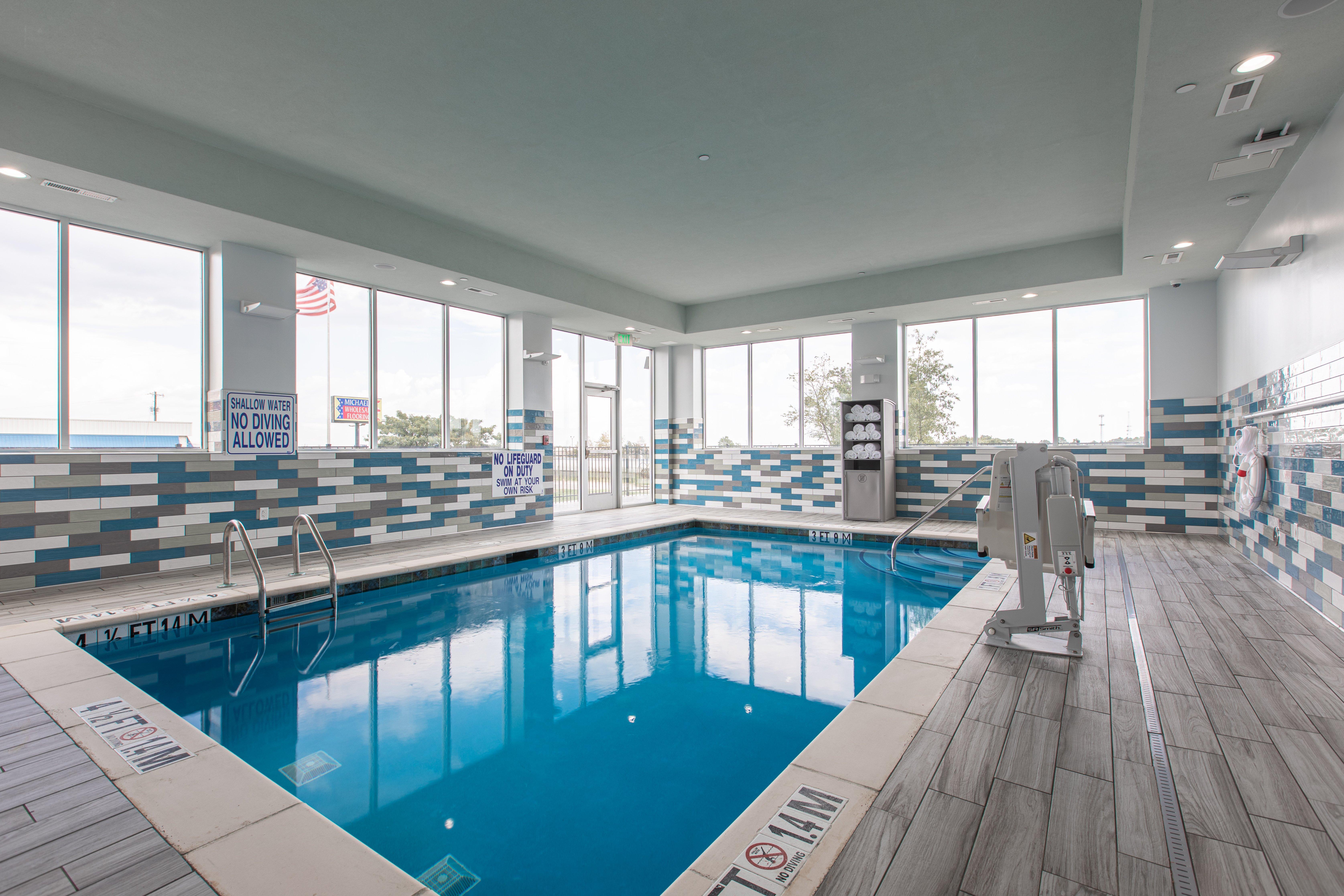 Holiday Inn Greenville - Woodruff Road By Ihg Kültér fotó